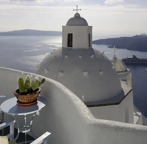 أجنحة أروما *