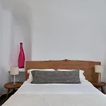 Aroma Apartament Fira (Santorini)