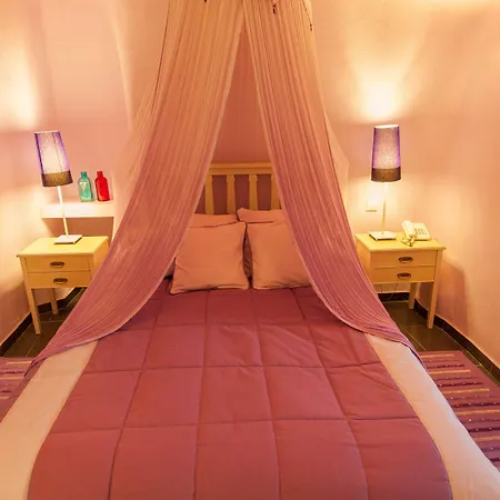 Aroma Fira (Santorini)