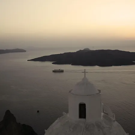 아로마 스위트 아파트 *