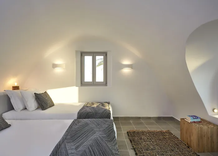 Aroma Fira (Santorini)