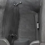 أجنحة أروما *