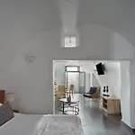أجنحة أروما ثيرا
