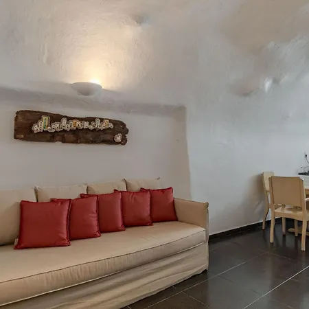 Aroma * Fira (Santorini)