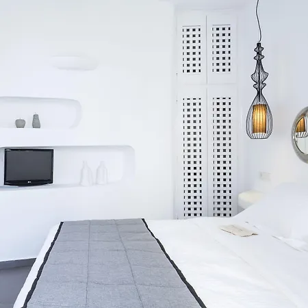 Aroma Daire Fira (Santorini)